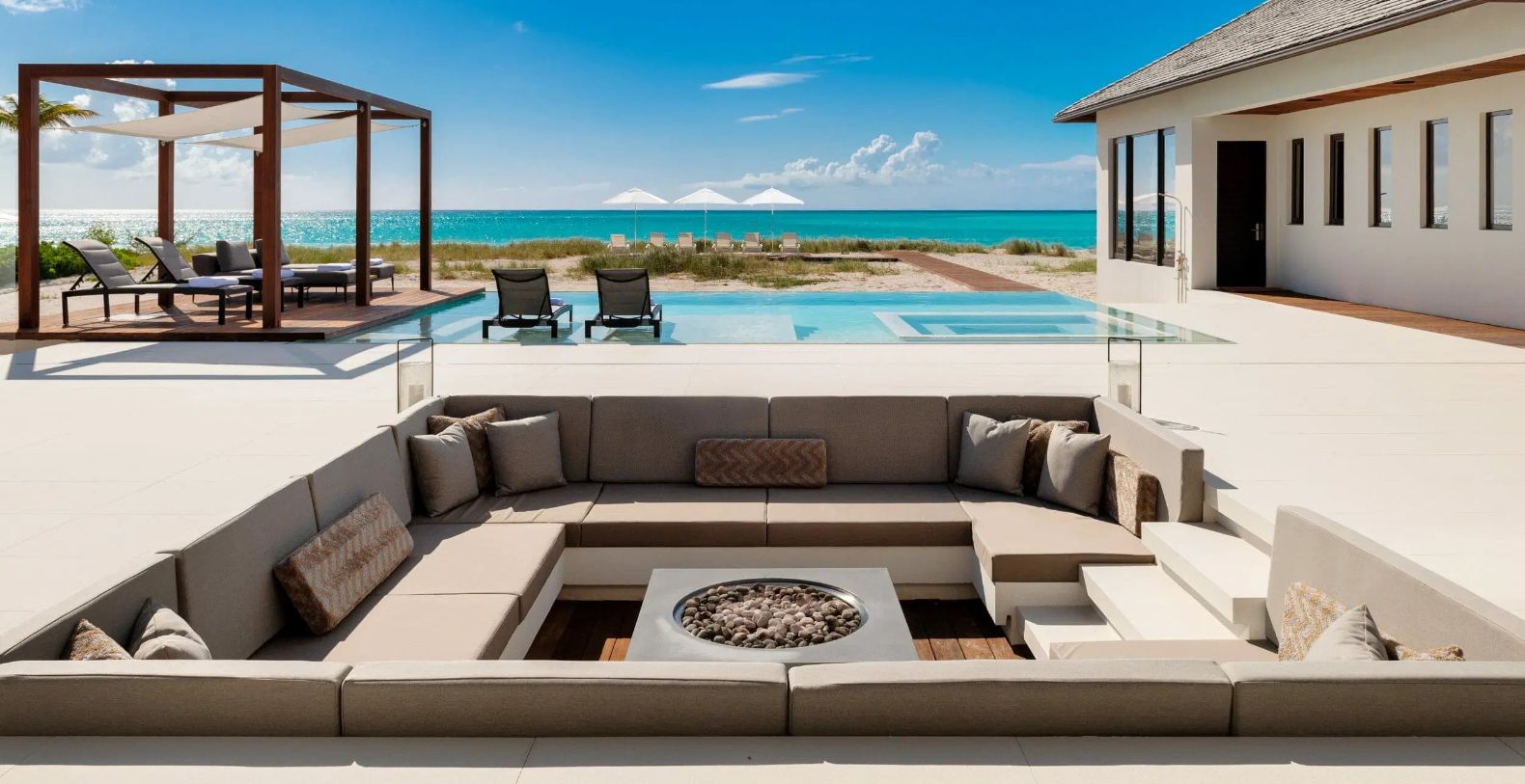 Vision Beach Turks & Caicos Vacation Villa - Grace Bay, Providenciales